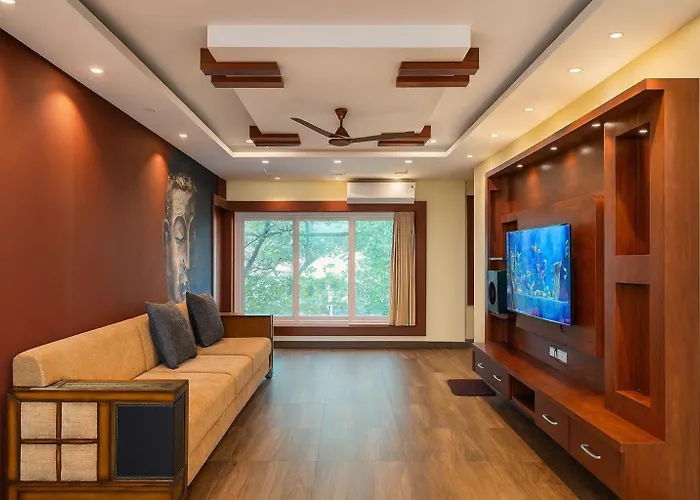Oyo 15204 Sai Corporate Inn